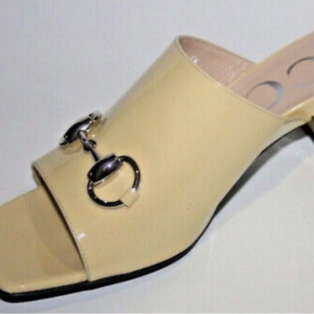 GUCCI Lexi Butter 34 /4 Horsebit Patent Leather Sandals /Mules